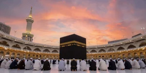 Umroh Ramadhan travel scene at Kaaba, pilgrims in devotion.